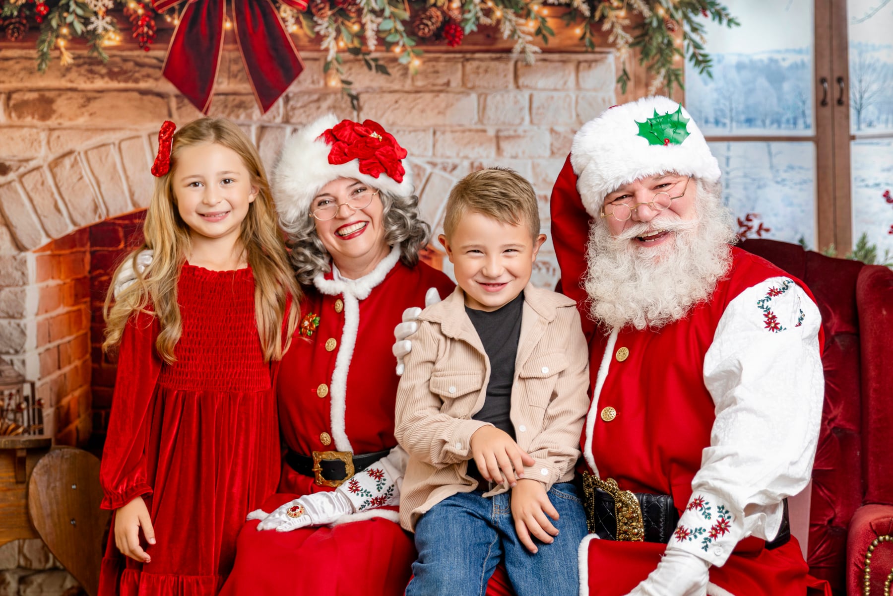 Santa fireplace visit